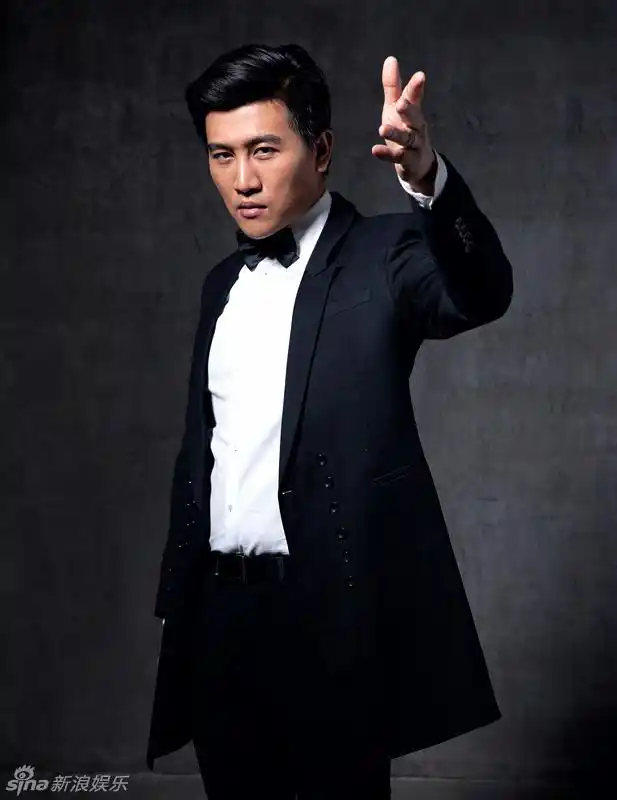 组图:宋允皓曝最新写真 简约时尚型男范儿_高清图集_新浪网