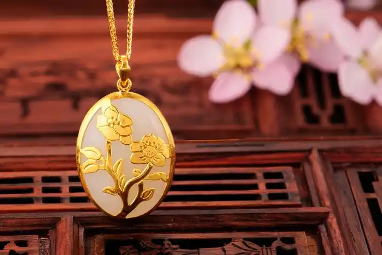 珠宝摄影-金镶玉拍摄