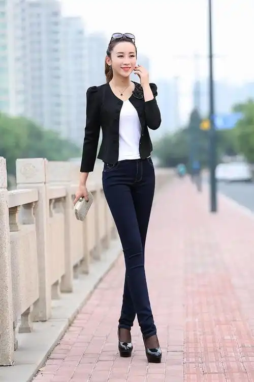 新款女士牛仔长裤韩版小脚深色牛仔裤简约时尚修身牛仔裤