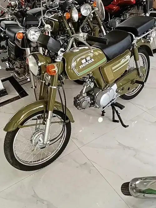 经典情怀老车嘉陵70