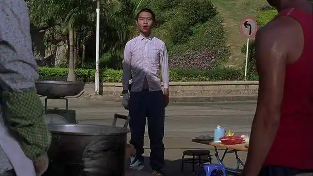 在这里唱歌,不一定都是神经病,我叫酱爆,我从来没有放弃成为一位伟大