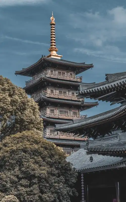 上海这座寺庙,简直就是宝藏拍摄地