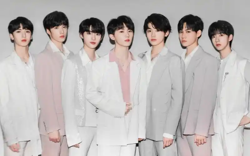 【tnt | 快手】全员迷惑洗脑,点进来康康儿子们最近迷惑行为〖只有我