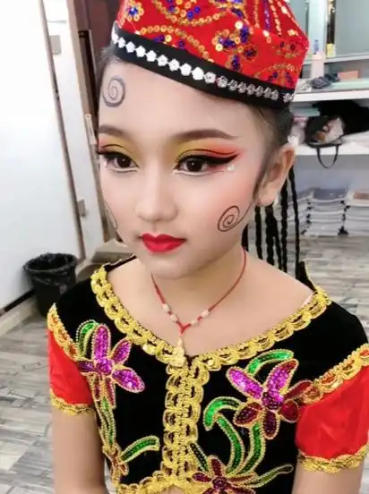 儿童舞台妆的画法小朋友表演怎么化妆
