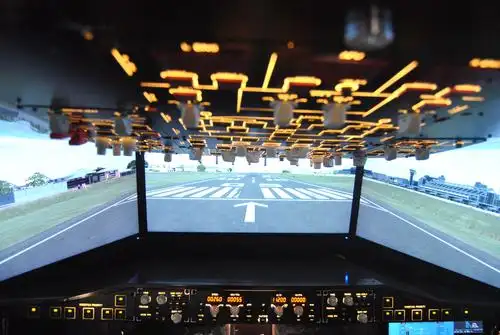 如模拟飞机,导弹,卫星,宇宙飞船等飞行的装置,都可称之为飞行模拟器.