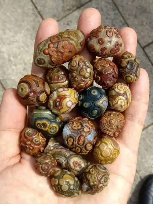 神秘的天眼石!能量之眼,智慧之眼!精品欣赏!