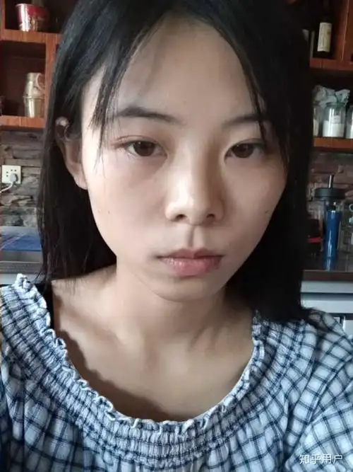 五官好看但是脸型不好看是什么样的体验?