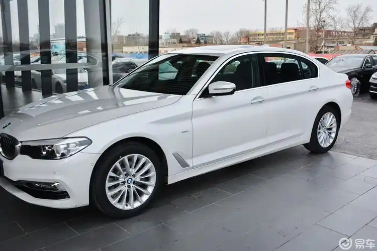 【宝马5系2018款525li 豪华设计套装外观汽车图片-汽车图片大全】