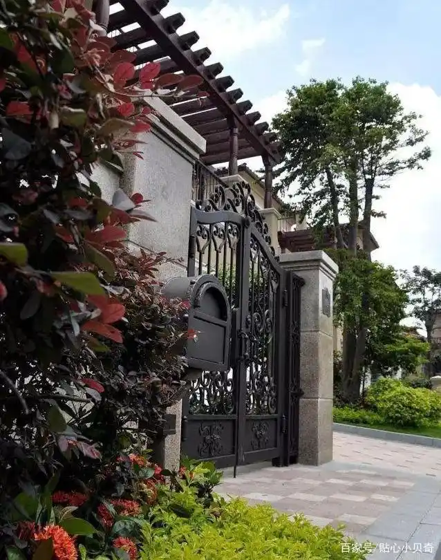 自已家重修住宅,院子大门如何设计?一般尺寸如何计算?