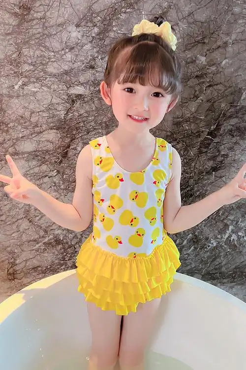 女童海滩泳衣连体甜美裙式洋气女宝宝可爱卡通小鸭小公主泳装小女孩