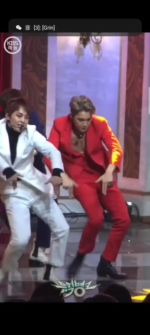 【金钟仁】红西装love shot万传出圈直拍 油管播放量超500w-娱乐视频