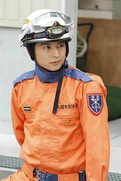 男性也能制服诱惑!日本女性最爱的制服是?【7】