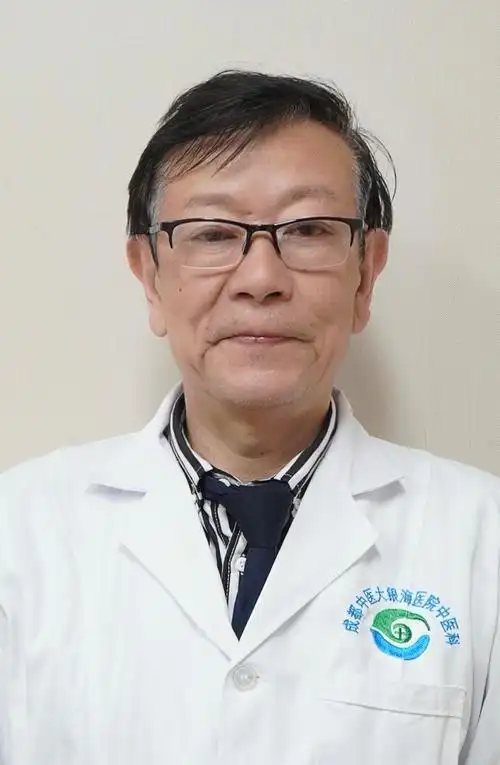 中医抗癌专家李佳伟贯穿癌症防治全过程中医助力打造癌症防治新格局