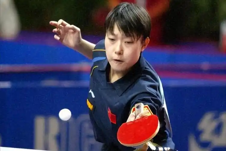 乒坛名将李楠的跨界爱情:与侯英超分手后,嫁给大23岁的国乒名帅施之皓