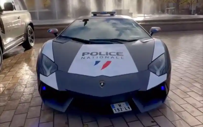 法国的兰博基尼警车?