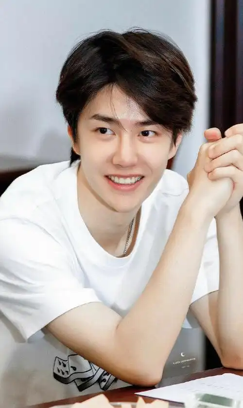 肖战王一博在萌探同框##肖战王一博又同框了