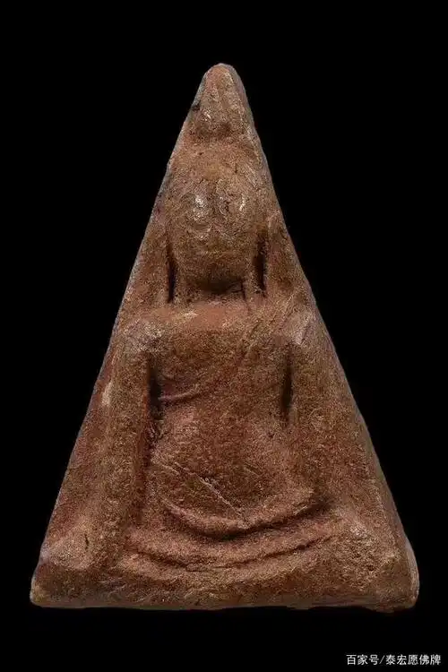 泰国佛牌科普:南帕亚女王佛是什么,女王佛功效是什么