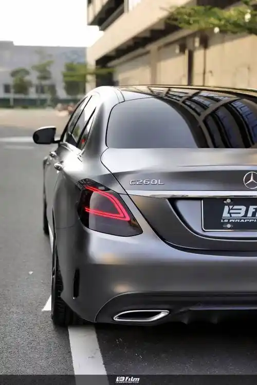 禁欲与张扬奔驰c260电光深邃灰改色膜lbfilm