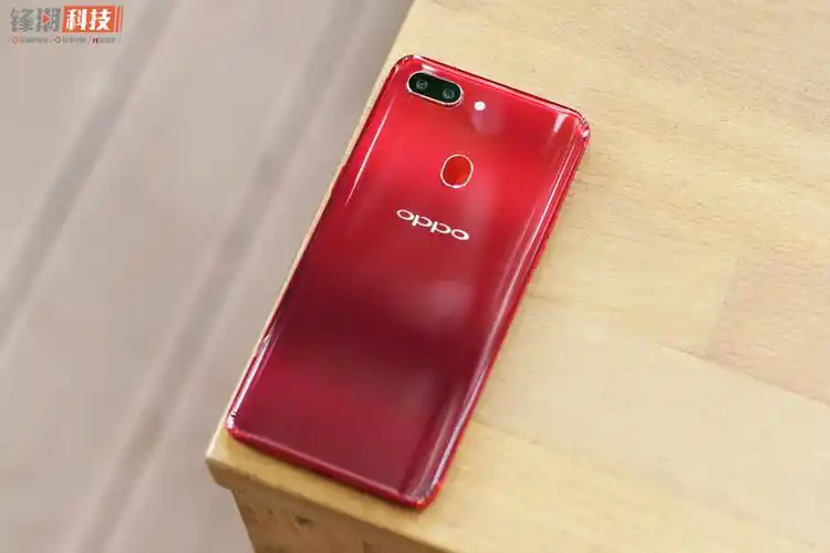 渐变艺术诠释经典之美: oppo r15梦镜版 详细评测