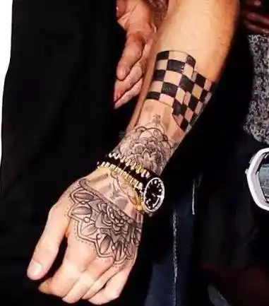 有47个纹身的93年小鲜肉美渣zaynmalik帅你一脸血