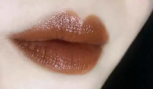 土橘色口红是什么颜色