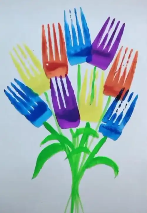 叉子不只是吃饭能用,幼儿老师教你用叉子画"郁金香",真好玩
