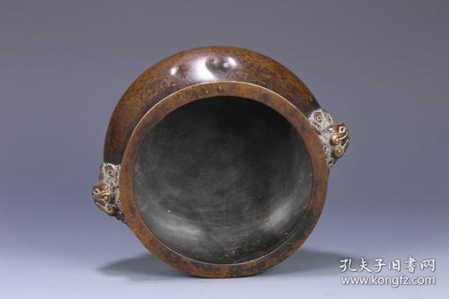 旧藏大明宣德年制款薄胎铜香炉