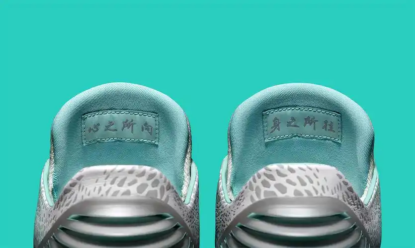 个人logo首次释出郭艾伦专属32代下月来袭