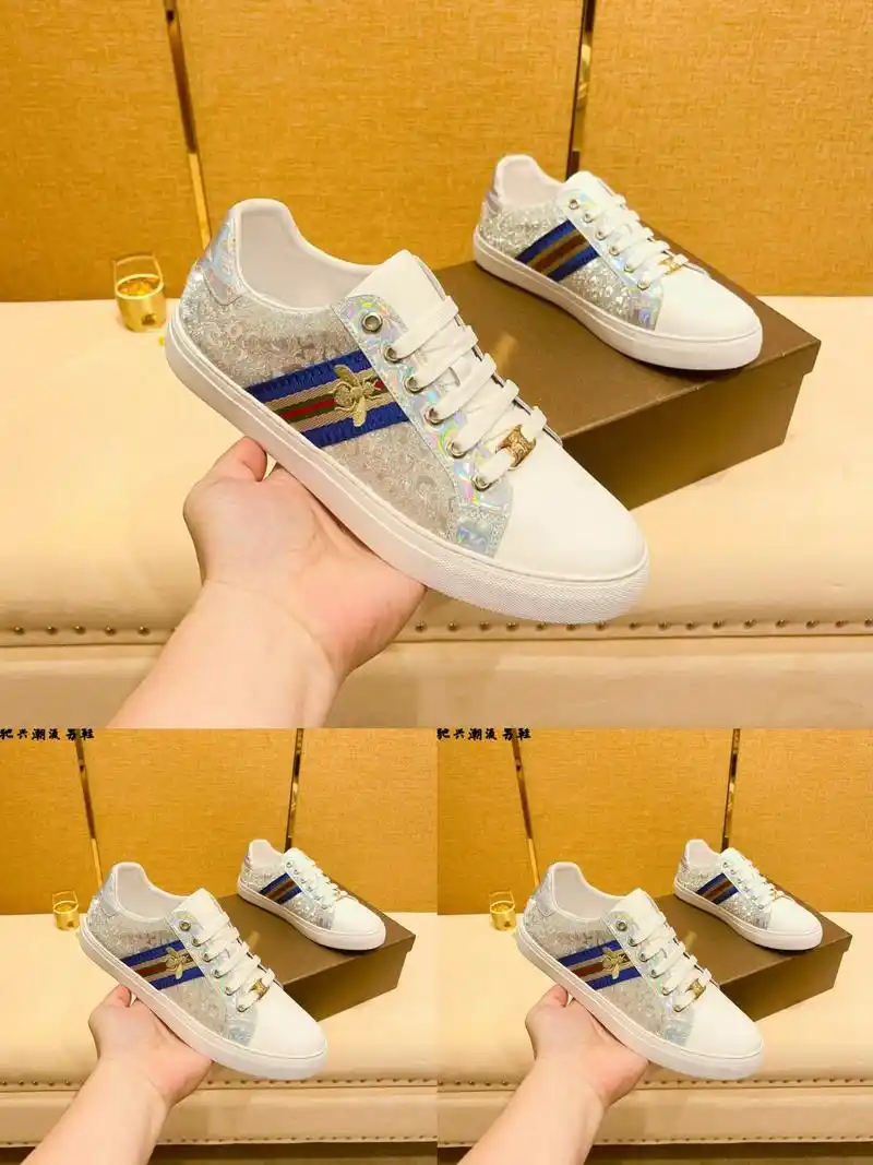 板鞋男夏季小蜜蜂男鞋2024新款小白鞋男款低帮休闲百搭鞋子#