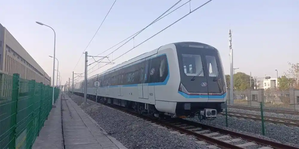 苏州轨道交通6号线试车线工程动车调试工作拉开序幕