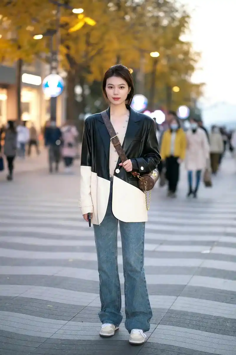 穿皮夹克不一定帅气高冷也可以精致与休闲八组搭配示范任你挑