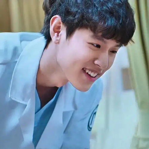 一整组爱的警报器修图