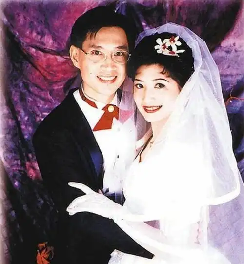 回顾:悄然离世的10位台湾明星,看到他们的照片,才知已