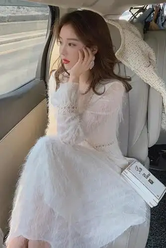 秋季新款名媛风美美的夏夏网红法式软绵仙女的流苏重工礼服连衣裙