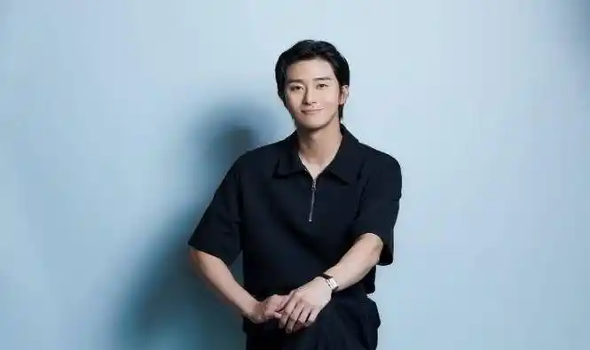 朴叙俊结束电影《dream》的拍摄后,就立马投入到《水