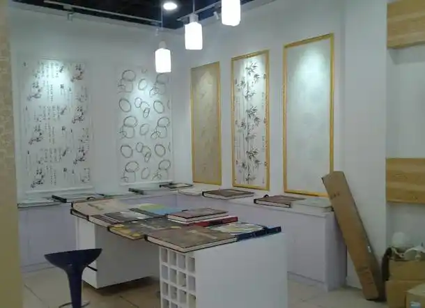 壁纸店装修图片效果图欣赏