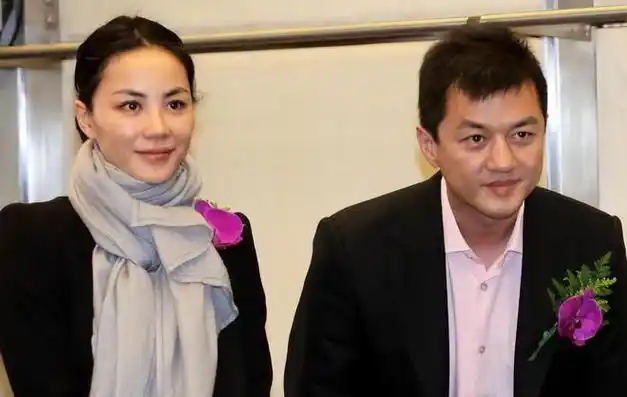 李亚鹏还是摊牌了云南客栈不得不卖八百万好友只愿意给六百万