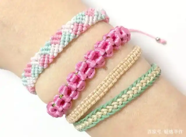 漂亮的手链这样编,你都不用花钱买,简单易学