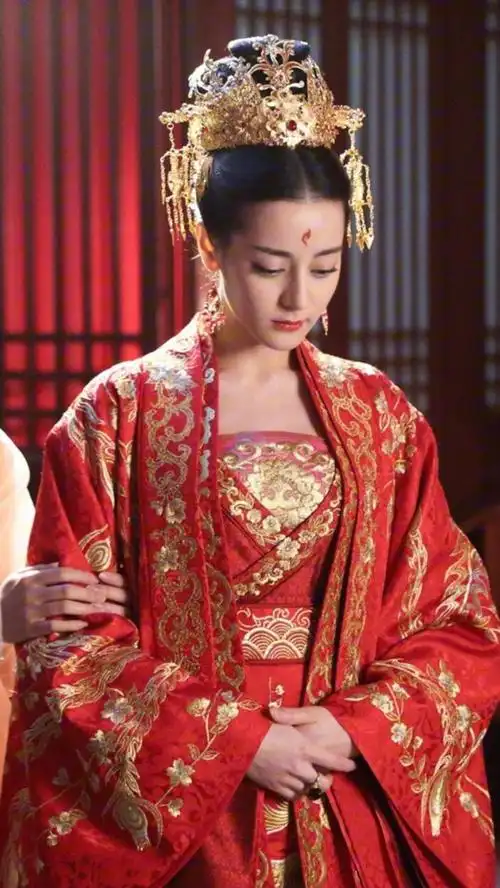 女星古装嫁衣造型,谁是心目中最美新娘?