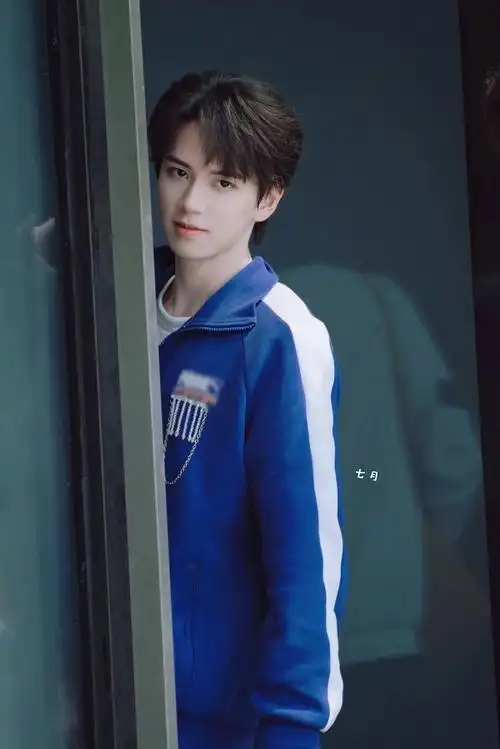 吴海门面颜值担当创造营101大赛即日起正式开始初赛楼如果手机只能留