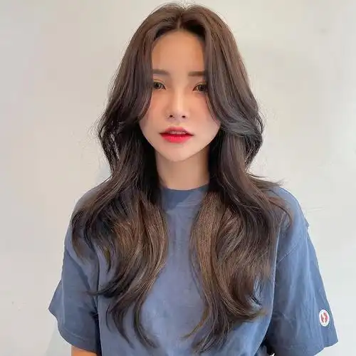 菱形脸发型推荐