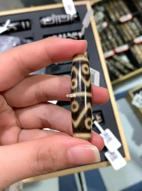 台湾天珠  #西藏天珠  #西藏至纯千年天珠  #八眼天珠  #牙黄天珠