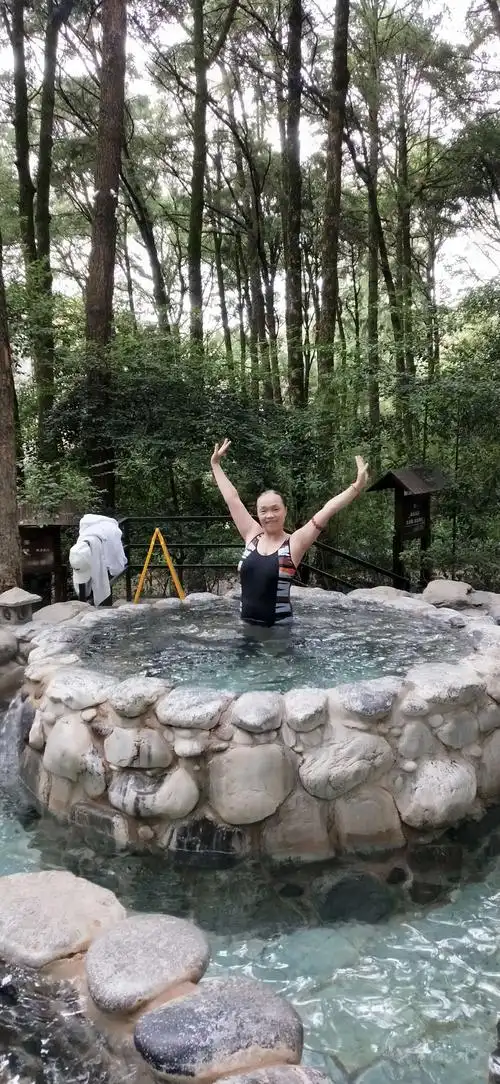 昆明安宁金方森林温泉