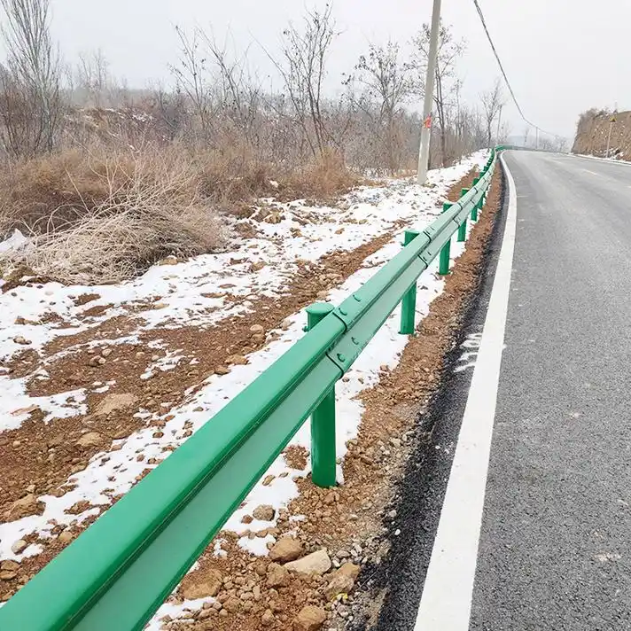 格拉瑞斯甘肃波形护栏钢板双波护栏板乡村公路防护栏