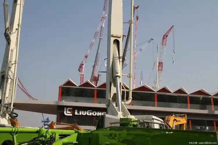 【图】柳工臂架式混凝土泵车_卡车之家