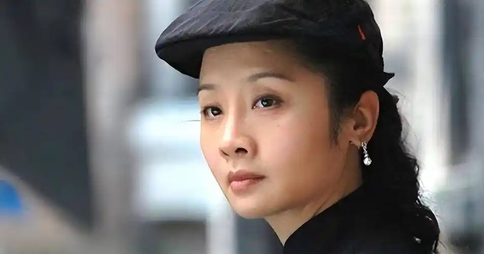 原创唐静与王新军分手后发誓终生不再嫁人现在她过得怎么样