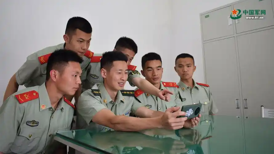 武警四川总队推广使用学习强军提升思想政治教育质效