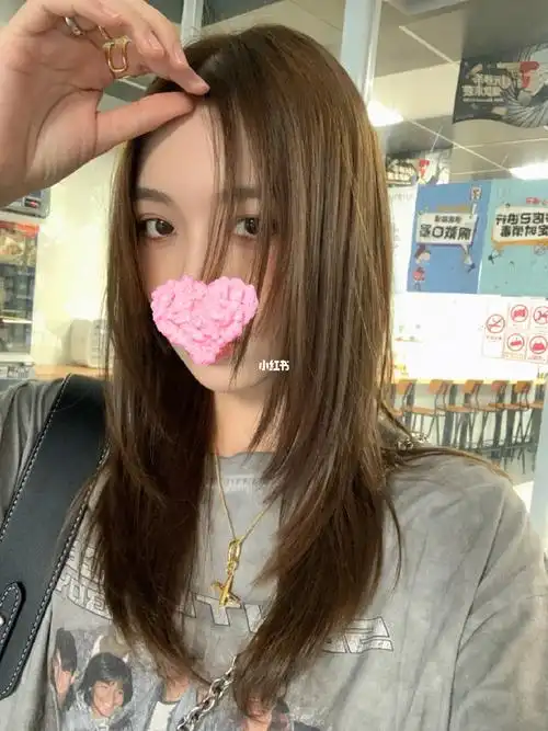 别再问了这是一个边缘层次发型前短后长