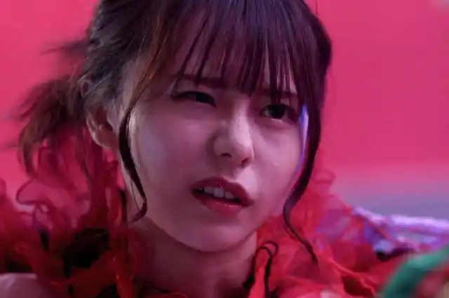 特利迦奥特曼:上坂堇登场不到一分钟,弹幕疯了!