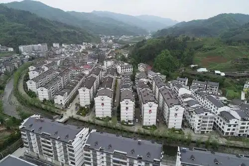 蹚出绿色小康路陕南秦巴山区的脱贫答卷